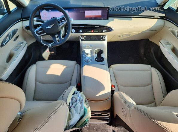 5NMMBDTB9TH055972 2026 GENESIS GV70 Blue Vista del salpicadero