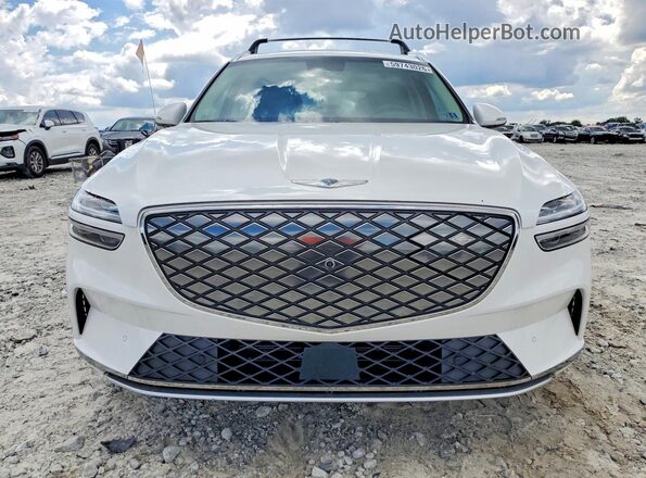 5NMMCET12RH002355 2024 GENESIS ELECTRIFIED White Front view