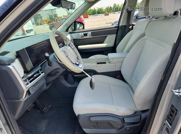 5NMP1DGL3RH039939 2024 HYUNDAI SANTA Silver Widok wnętrza z przodu