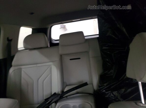 5NMP24G14TH103442 2026 HYUNDAI SANTA Silver Rear seats view