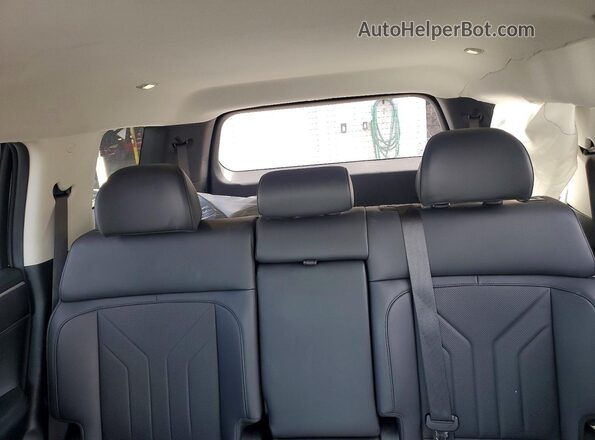 5NMP24GL3RH004685 2024 HYUNDAI SANTA Серебряный Вид задних сидений