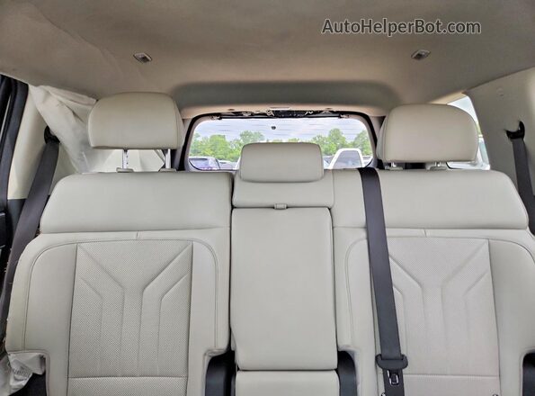 5NMP24GL5SH093309 2025 HYUNDAI SANTA White უკანა სავარძლების ხედი