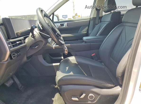 5NMP24GL6RH015549 2024 HYUNDAI SANTA White Front interior view