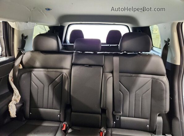 5NMP24GL7TH223883 2026 HYUNDAI SANTA Silver Вид задніх сидінь