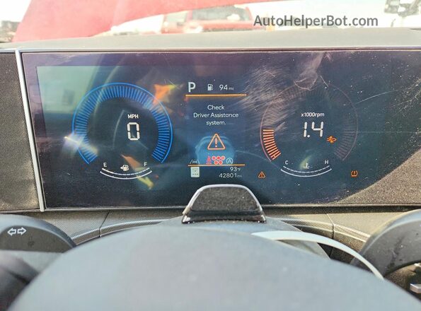 5NMP24GLXSH073685 2025 HYUNDAI SANTA Красный Вид щитка приборов