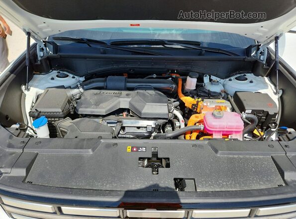 5NMP2DG11TH082436 2026 HYUNDAI SANTA White Widok komory silnika