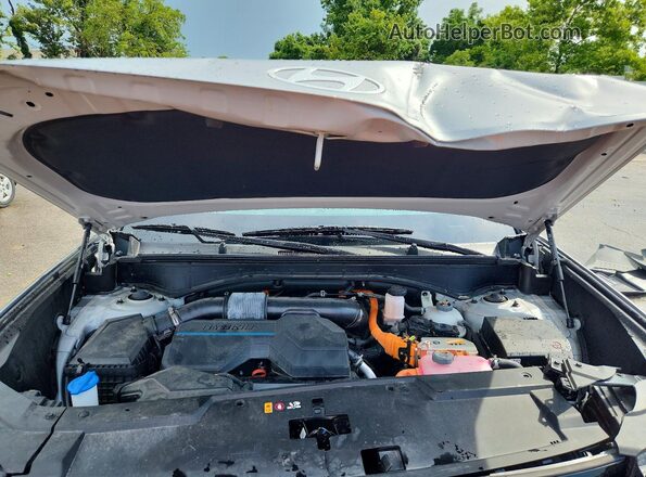 5NMP2DG13RH005575 2024 HYUNDAI SANTA Silver ძრავის განყოფილების ხედი