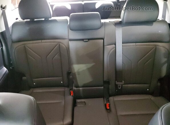 5NMP2DGL2TH193966 2026 HYUNDAI SANTA White Rear seats view