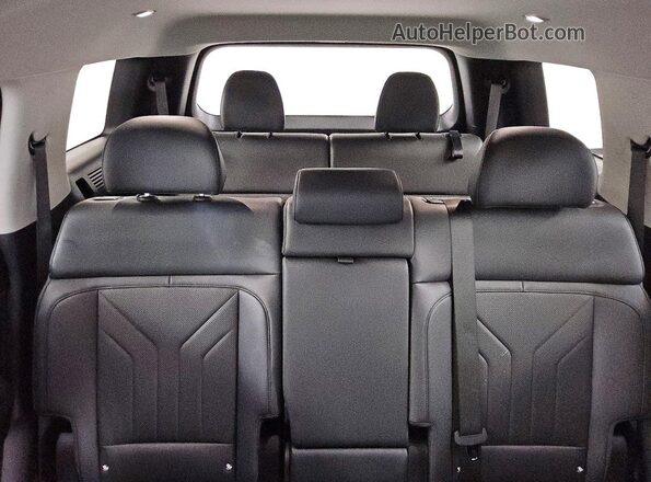 5NMP2DGL6TH192738 2026 HYUNDAI SANTA Gray Rear seats view