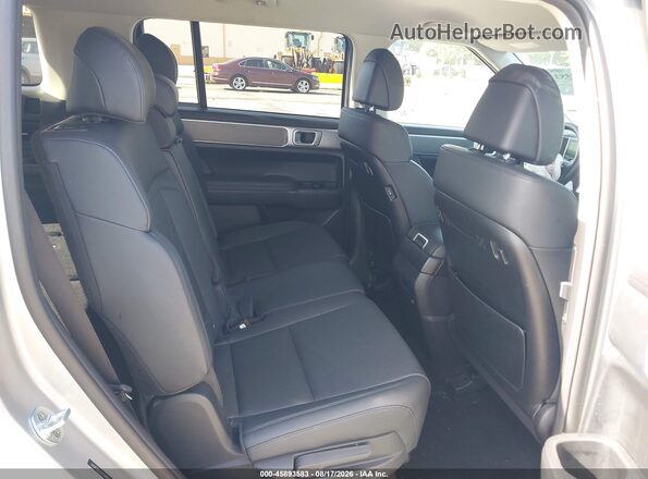 5NMP2DGL8TH181630 2026 HYUNDAI SANTA FE Silver Vista de la etiqueta del VIN