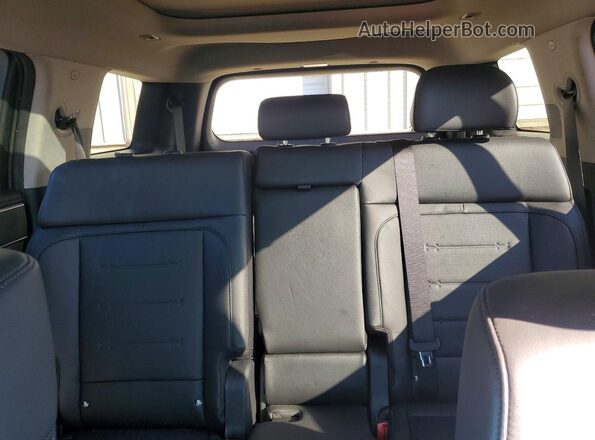 5NMP3DG13SH032388 2025 HYUNDAI SANTA Blue უკანა სავარძლების ხედი
