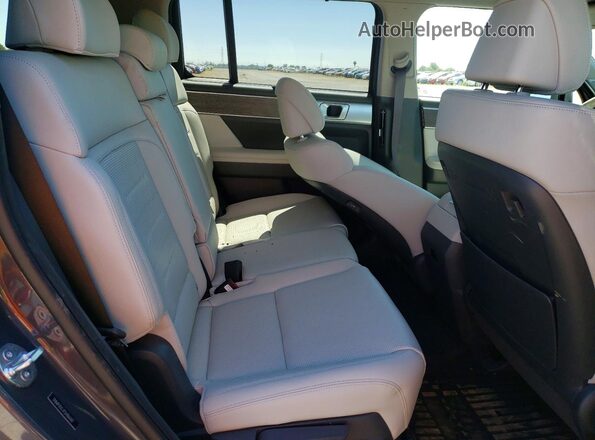 5NMP3DG17SH066107 2025 HYUNDAI SANTA Gray უკანა სალონის ხედი