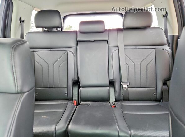 5NMP3DGL1RH024494 2024 HYUNDAI SANTA White Vista de los asientos traseros