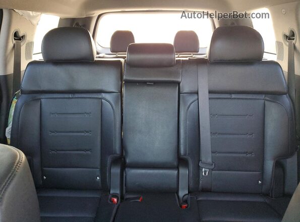 5NMP44GL6RH023807 2024 HYUNDAI SANTA Silver უკანა სავარძლების ხედი
