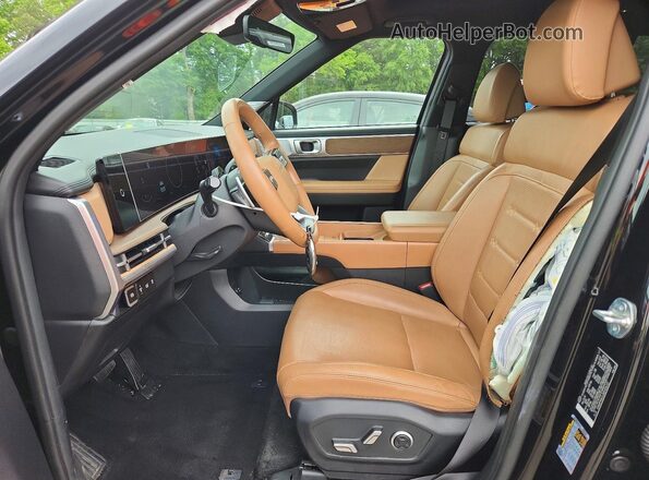 5NMP44GL8RH016132 2024 HYUNDAI SANTA Black Front interior view