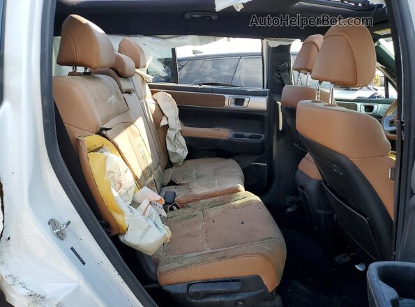 5NMP44GLXRH058429 2024 HYUNDAI SANTA White უკანა სალონის ხედი