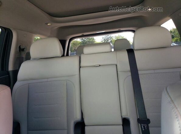 5NMP4DGL8SH141220 2025 HYUNDAI SANTA White Rear seats view