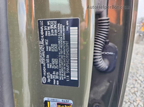 5NMP54G19SH053997 2025 HYUNDAI SANTA Green VIN կոդի պիտակի տեսք