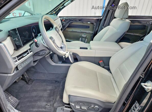 5NMP54GL3RH017816 2024 HYUNDAI SANTA Black Front interior view