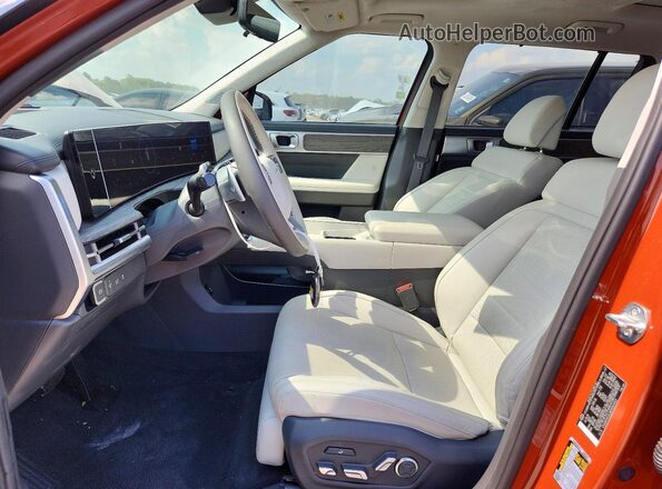 5NMP54GL5RH065964 2024 HYUNDAI SANTA Orange Front interior view