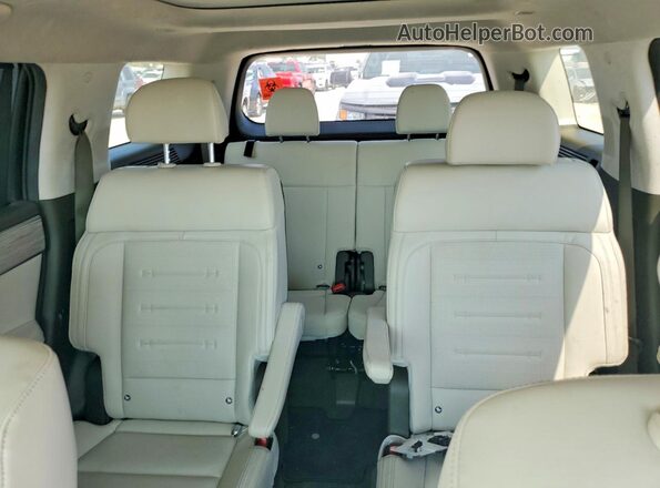5NMP54GL6SH085274 2025 HYUNDAI SANTA White 