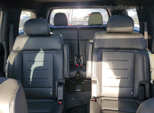 5NMP54GL7RH033355 2024 HYUNDAI SANTA Silver უკანა სავარძლების ხედი