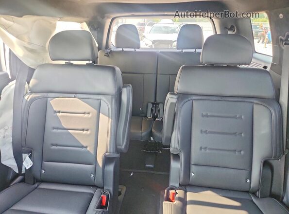 5NMP5DG10SH038921 2025 HYUNDAI SANTA White Հետևի նստատեղերի տեսք