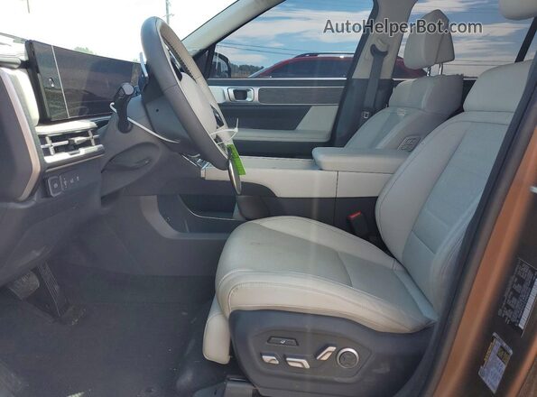 5NMP5DG12SH048544 2025 HYUNDAI SANTA Brown Front interior view