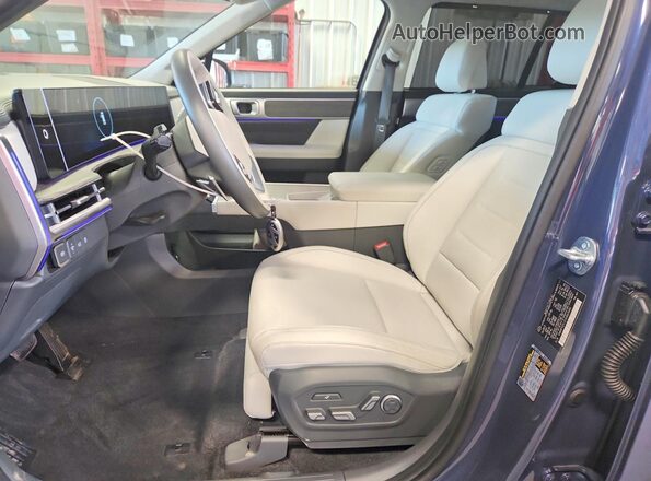 5NMP5DG12SH069684 2025 HYUNDAI SANTA Синий Вид салона спереди