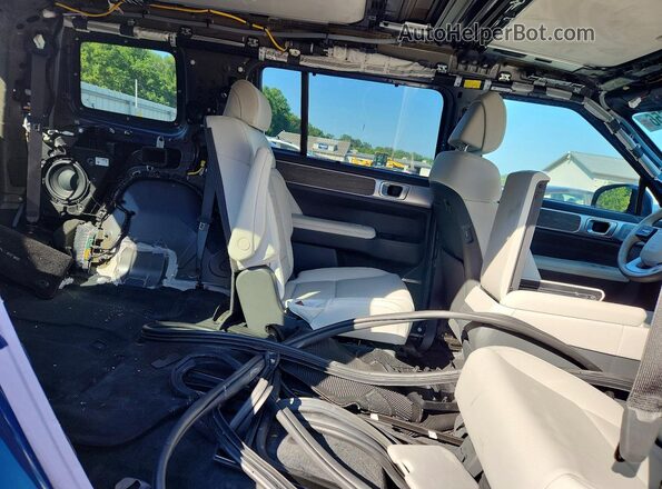 5NMP5DG15SH046934 2025 HYUNDAI SANTA Blue Vista interior trasera