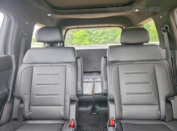 5NMP5DG17SH061855 2025 HYUNDAI SANTA White Вид задніх сидінь