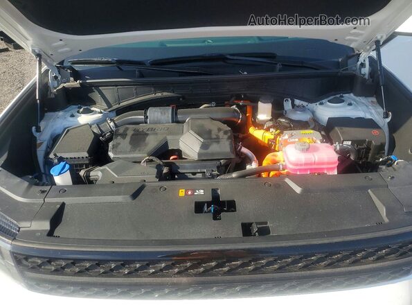 5NMP5DG17TH108187 2026 HYUNDAI SANTA White Вид задньої частини салону