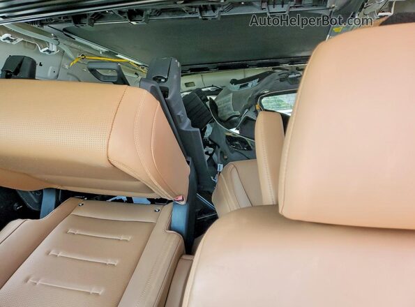 5NMP5DG18TH080822 2026 HYUNDAI SANTA Белый Вид задних сидений
