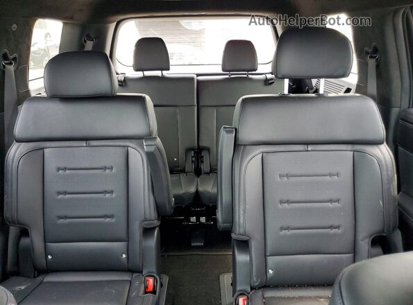 5NMP5DG1XSH040501 2025 HYUNDAI SANTA Blue Հետևի նստատեղերի տեսք