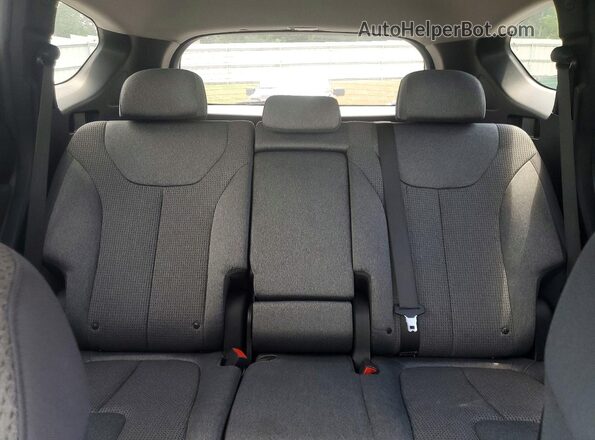 5NMS24AJ3PH589346 2023 HYUNDAI SANTA Silver Rear seats view