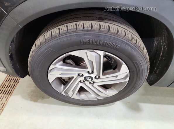 5NMS24AJ7PH555992 2023 HYUNDAI SANTA Gray 360 interior view