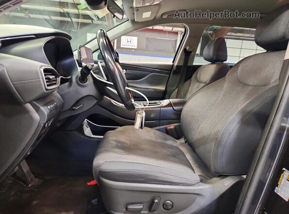5NMS24AJ7PH555992 2023 HYUNDAI SANTA Gray Front interior view