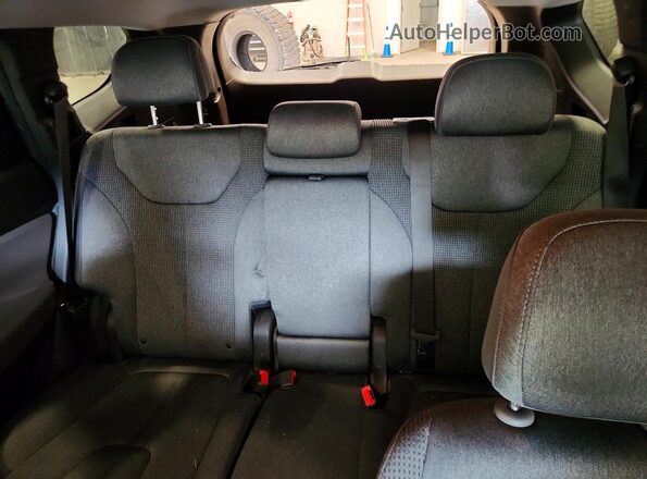 5NMS2CAD4KH034502 2019 HYUNDAI SANTA Угольный Вид задних сидений