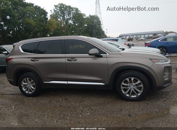 5NMS2CAD8KH018254 2019 HYUNDAI SANTA FE Gray Rear interior view