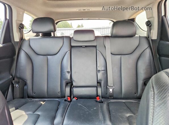5NMS3CAA3LH239488 2020 HYUNDAI SANTA White Rear seats view
