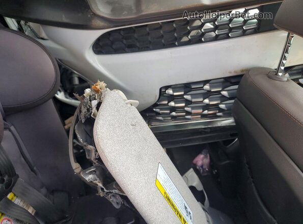 5NMS53AA4KH117344 2019 HYUNDAI SANTA White Widok wnętrza z tyłu