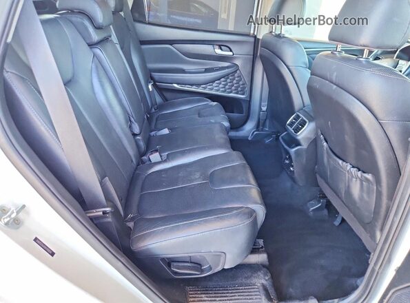 5NMS53AA5KH128594 2019 HYUNDAI SANTA White Rear interior view