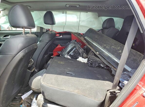 5NMS5CAA3KH066466 2019 HYUNDAI SANTA Red Rear interior view