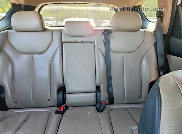 5NMS5CAA6LH201196 2020 HYUNDAI SANTA White Widok tylnych siedzeń
