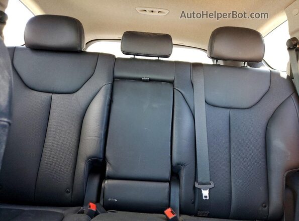 5NMS5CAA8KH070707 2019 HYUNDAI SANTA Red Widok tylnych siedzeń