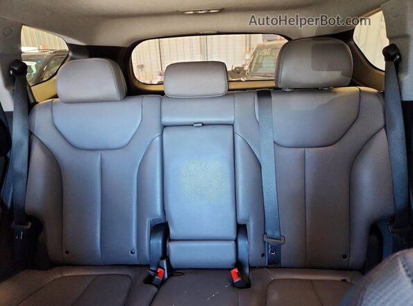5NMS5CAD7LH196536 2020 HYUNDAI SANTA White Rear seats view