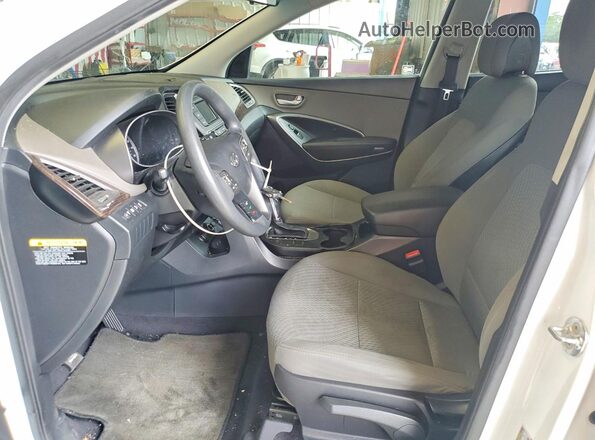 5NMZT3LB4JH074276 2018 HYUNDAI SANTA White წინა სალონის ხედი