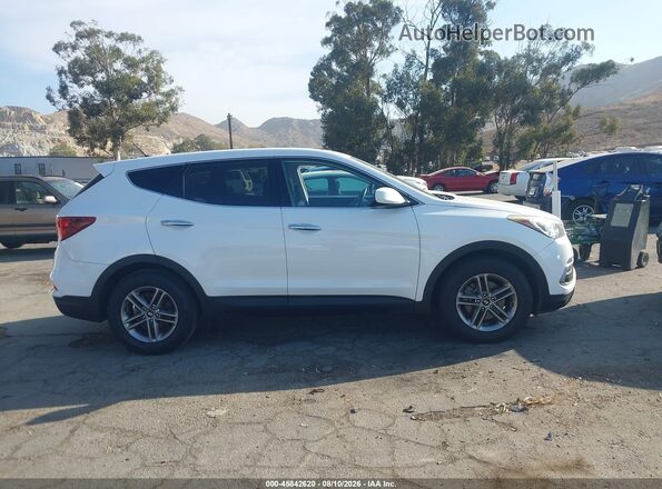 5NMZT3LB7JH071906 2018 HYUNDAI SANTA FE SPORT Белый Вид задней части салона
