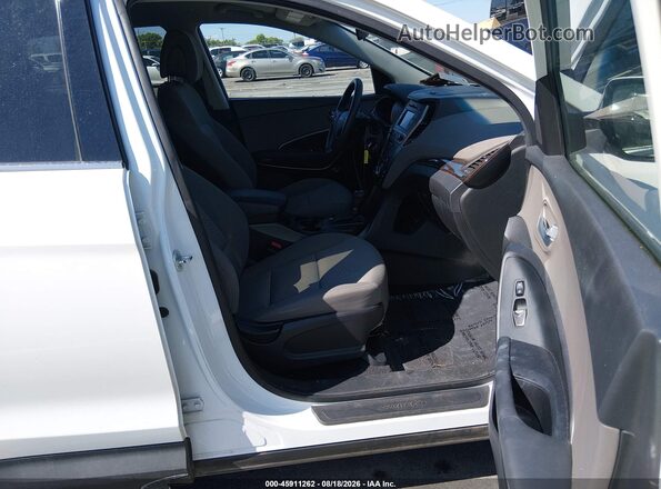 5NMZT3LB7JH082579 2018 HYUNDAI SANTA FE SPORT White Front interior view