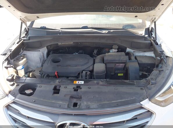 5NMZT3LB9JH098976 2018 HYUNDAI SANTA FE SPORT White Вид ззаду